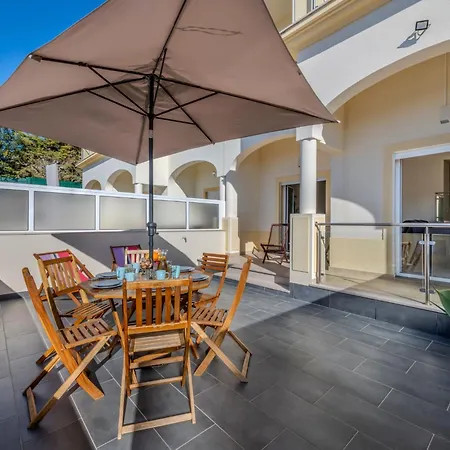 Tatil Evi Encosta Dos Salgados By Interhome *